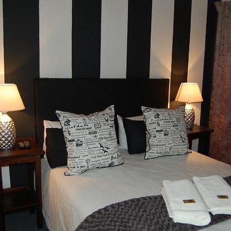 7 Cities Guesthouse クラドック エクステリア 写真