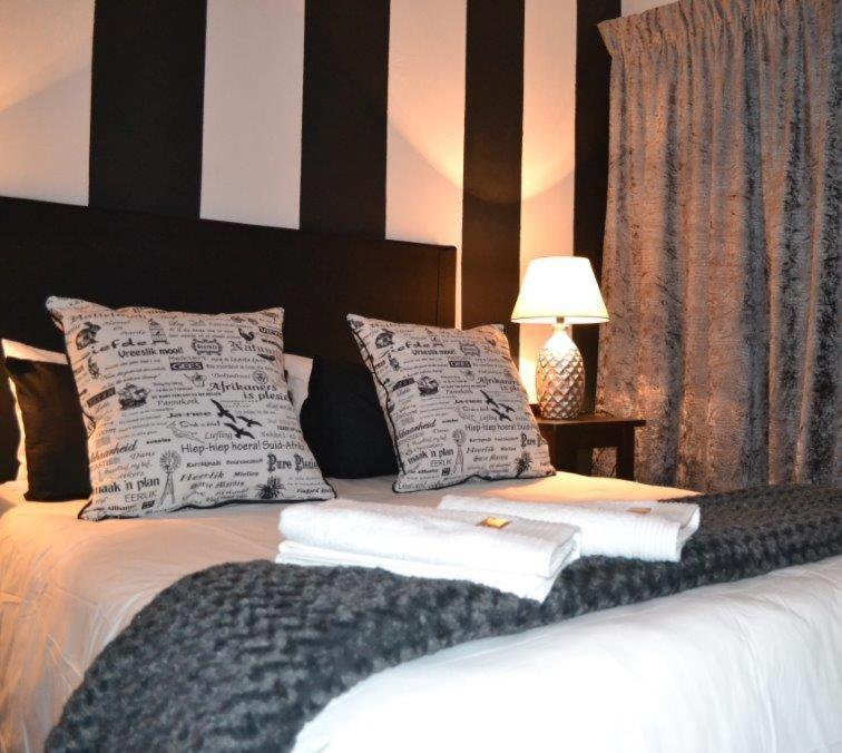 7 Cities Guesthouse クラドック エクステリア 写真